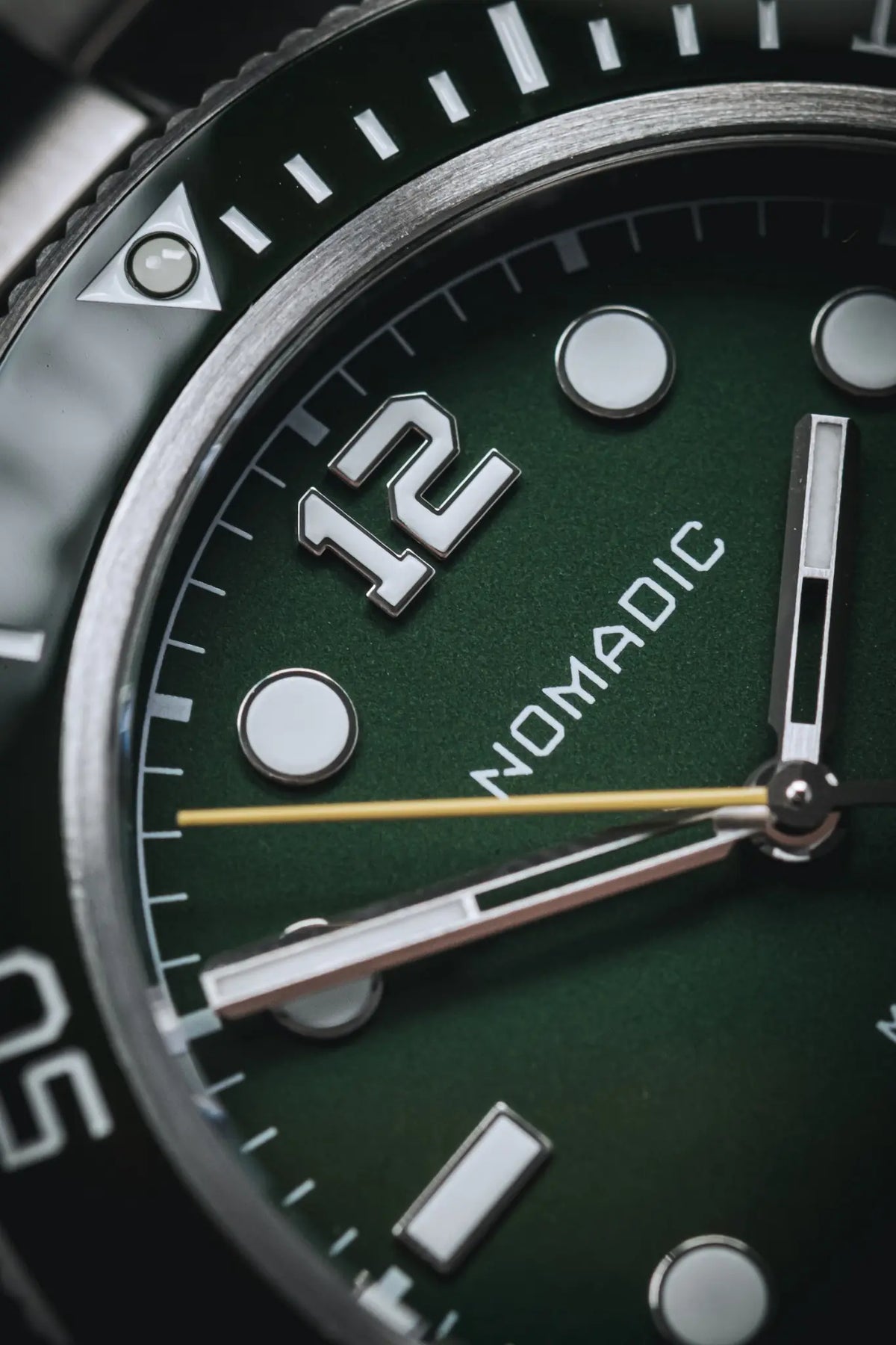 Maraí 401 - Emerald Abyss - 40mm Dive Watch (2026 Edition)