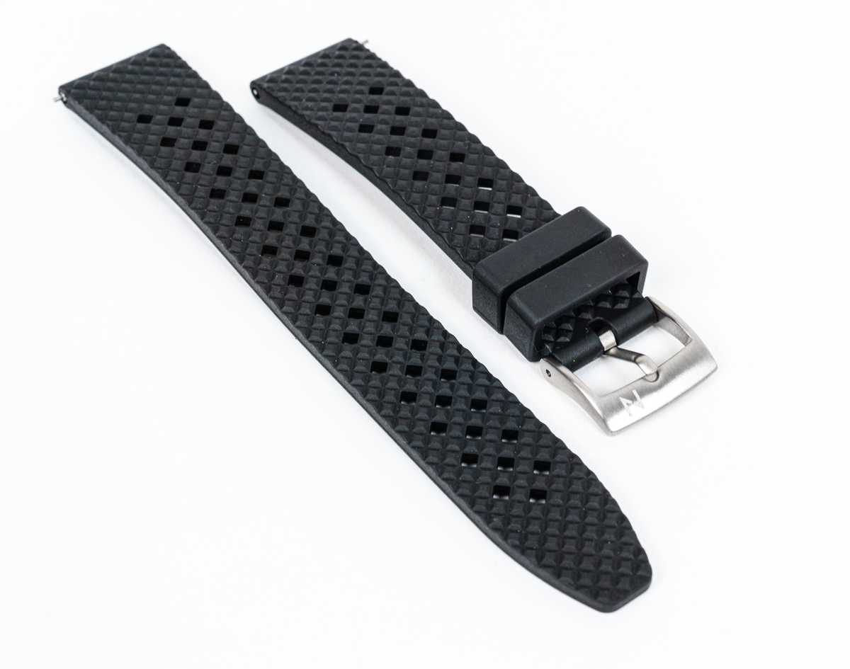 The Nomad 18mm Rubber Strap